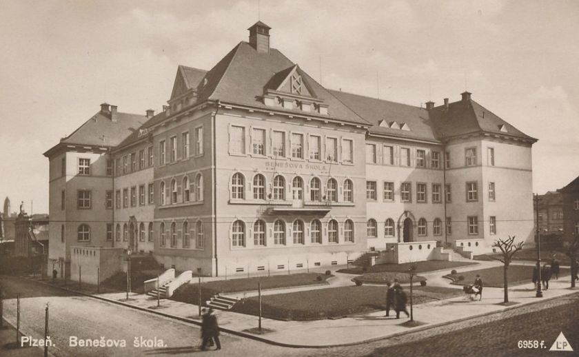 Budova1925 Budova1925