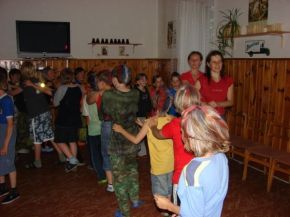 Závěrečnou diskotéku jsme si užili opravdu všichni a domů ....se nám nechtělo.