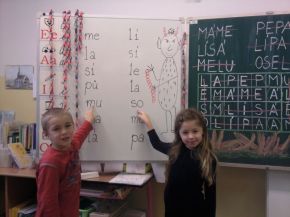 slabiky čteme čertovsky rychle